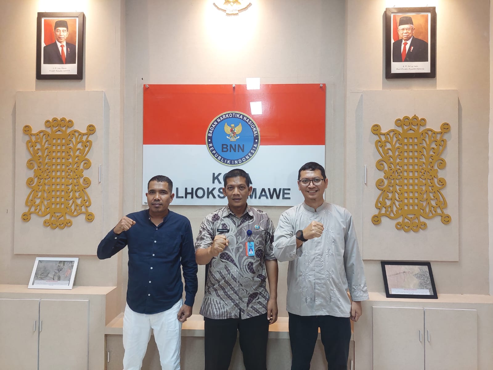 foto bersama dengan Kepala BNN Kota Lhokseumawe