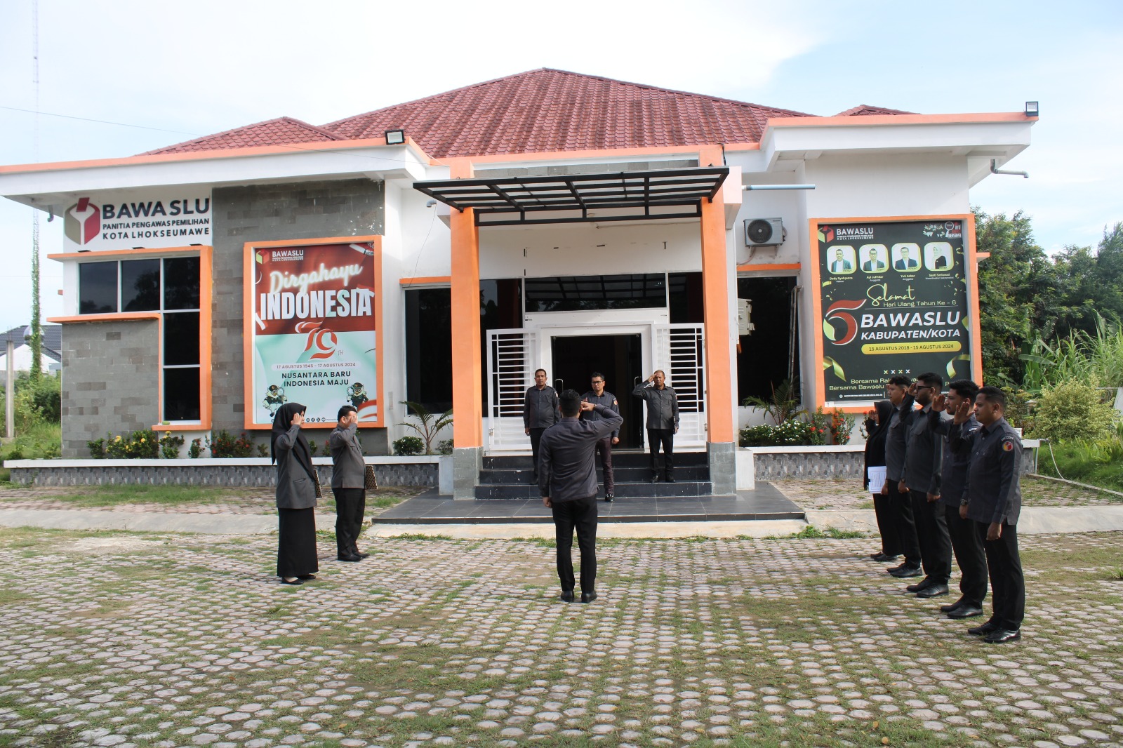 Apel Pagi Rutin Jajaran Bawaslu Kota Lhokseumawe