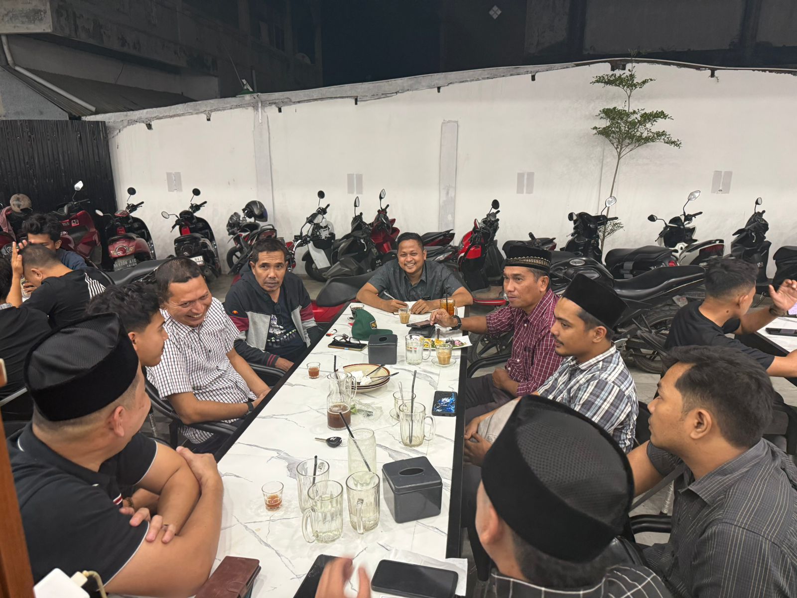 Diskusi Demokrasi bersama Alumni Fakultas Hukum Universitas Malikussaleh (Unimal)