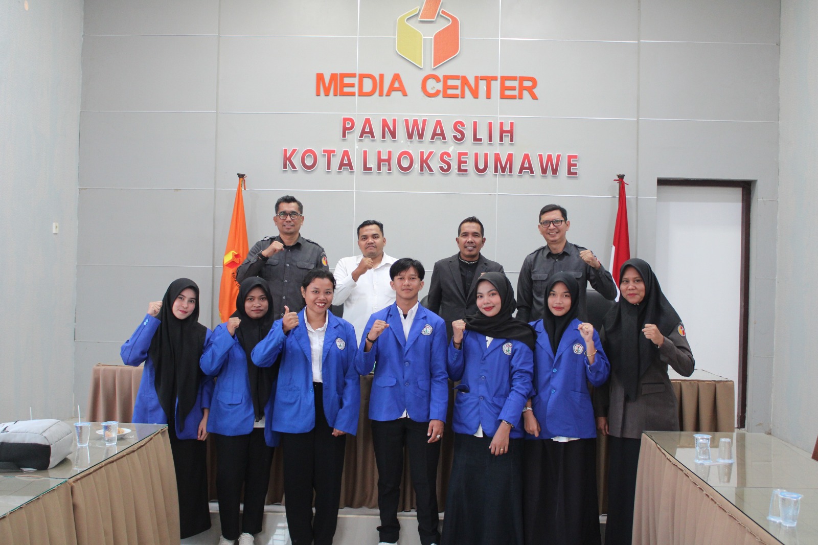 foto bersama mahasiswa magang dari Universitas Senior Medan (USM)