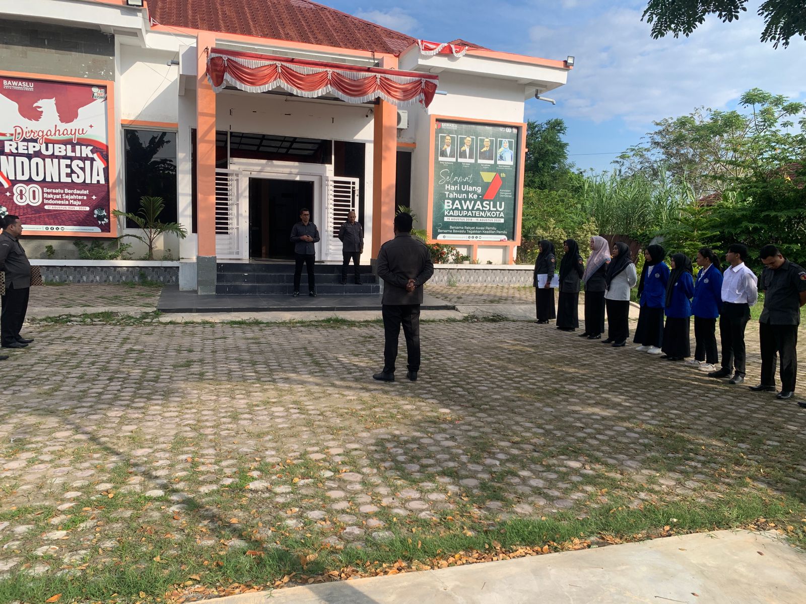 Arahan dan Pembekalan dari Anggota Bawaslu Kota Lhokseumawe Ayi Jufridar