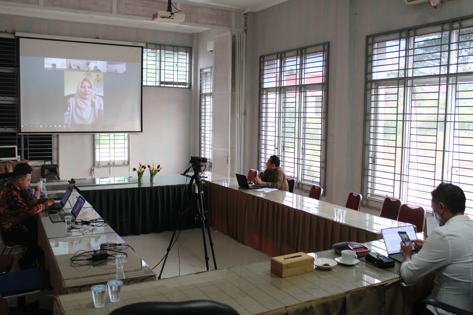 Zoom Meeting dalam rangka persiapan pelaksanaan program Ngabuburit Pengawasan 
