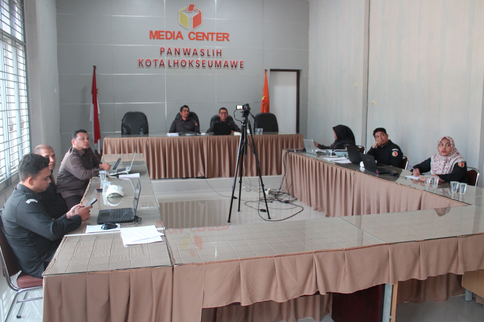 Zoom meeting bersama Bawaslu RI, Provinsi dan Kabupaten/Kota se-Indonesia