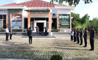 Apel Pagi Rutin Jajaran Bawaslu Kota Lhokseumawe