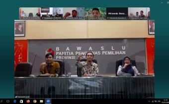 Zoom Meeting bersama Bawaslu Provinsi dan Bawaslu Kab/Kota se-Aceh