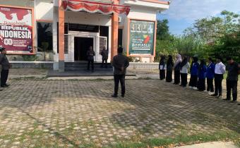Arahan dan Pembekalan dari Anggota Bawaslu Kota Lhokseumawe Ayi Jufridar