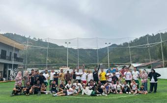 Bawaslu Aceh Tengah, Bireuen, dan Lhokseumawe, menggelar pertandingan segitiga minisoccer di Takengon, Sabtu, 29 Agustus 2026. Foto: Bawaslu Aceh Tengah