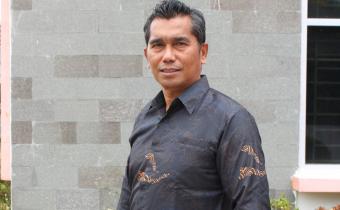 Ayi Jufridar, Koordinator Divisi Pencegahan, Partisipasi Masyarakat, dan Hubungan Masyarakat Bawaslu Kota Lhokseumawe, Aceh.